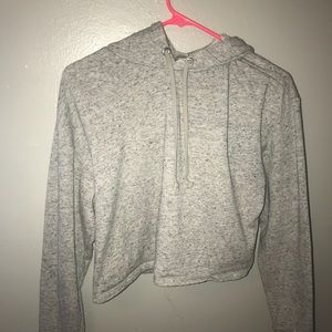 Cropped gray long sleeve